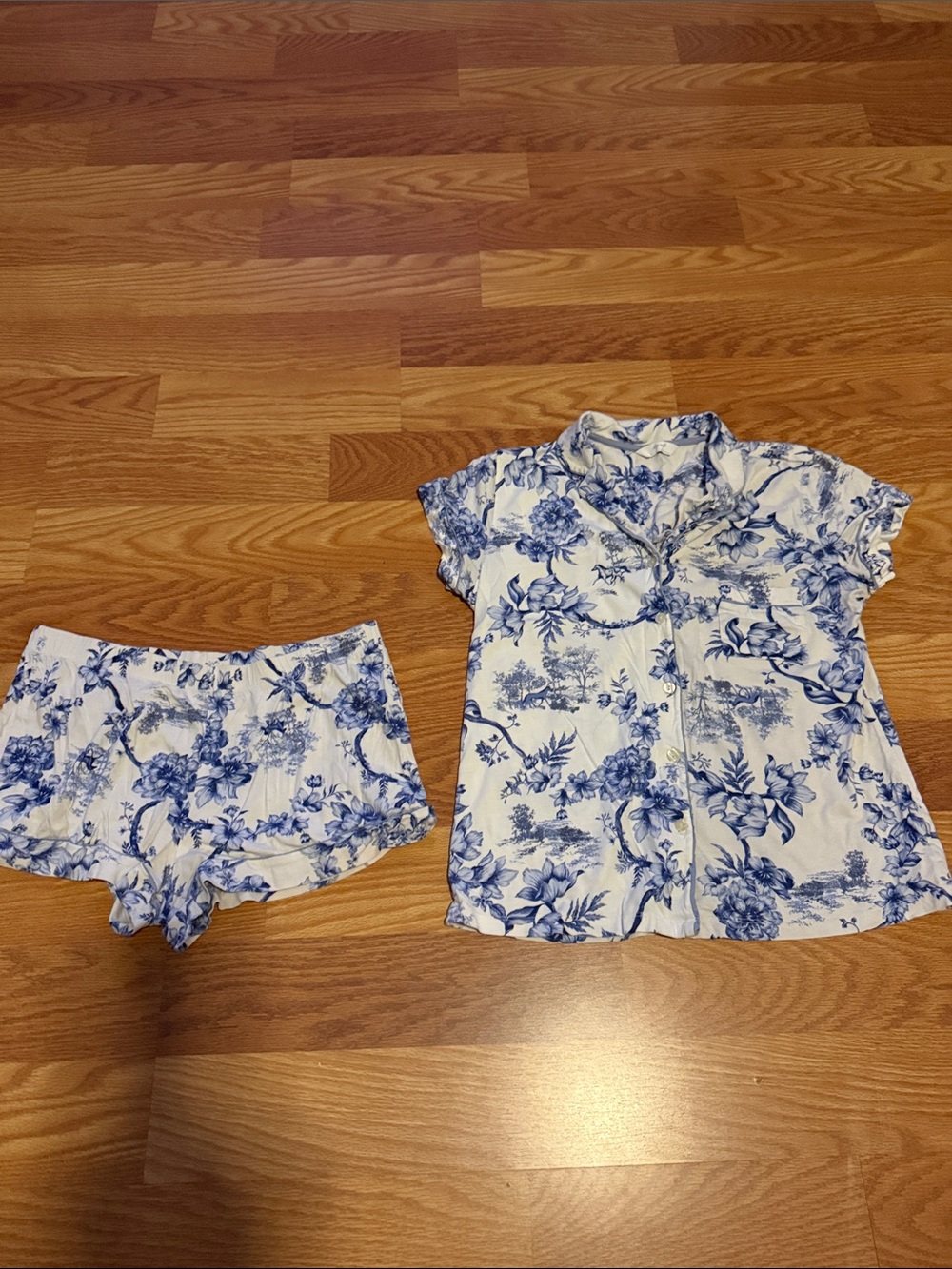 Blue Floral Short Sleeve Pajama Set for Women size 12